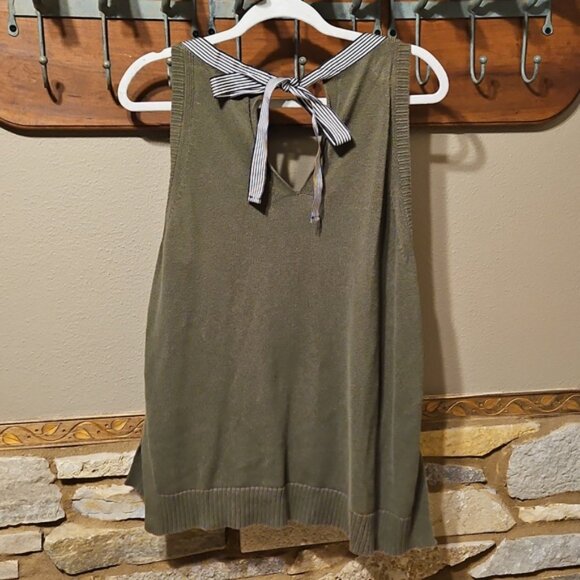 J. Crew V-Neck Sweater Tank Top with Striped Trim Size XL - Picture 4 of 7